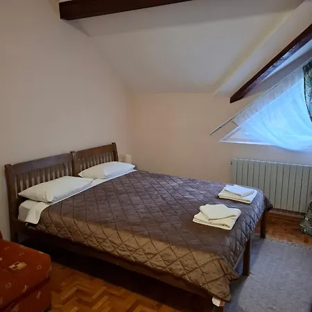 Koliba Na Grza 酒店 *